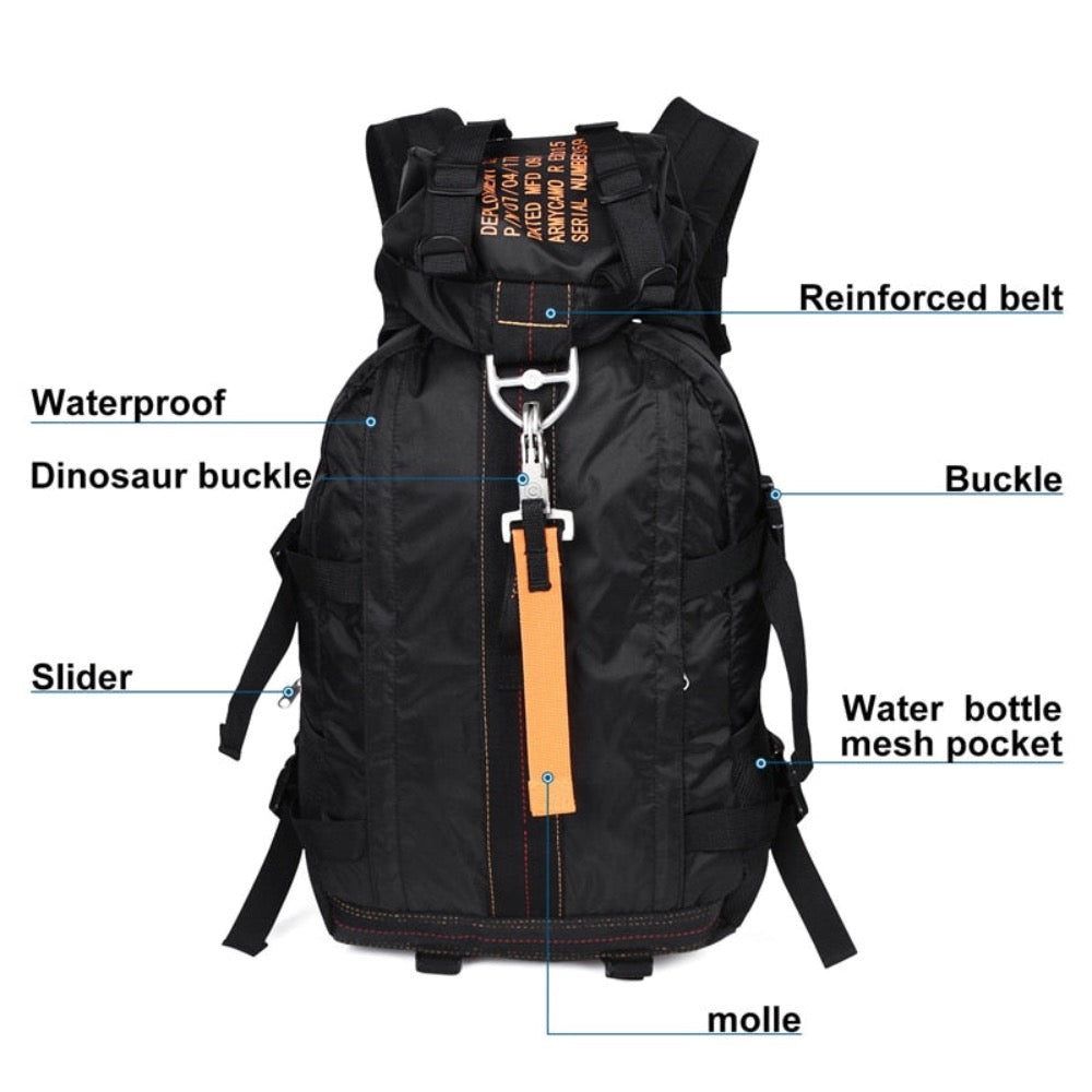 Mochila de senderismo ligera e impermeable