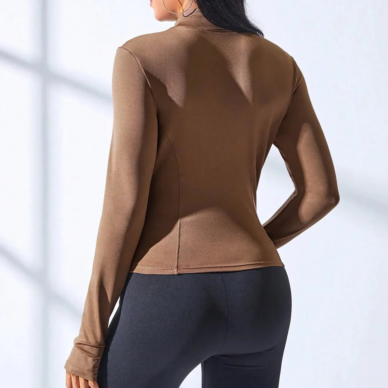 Chaqueta deportiva corta de yoga para mujer 